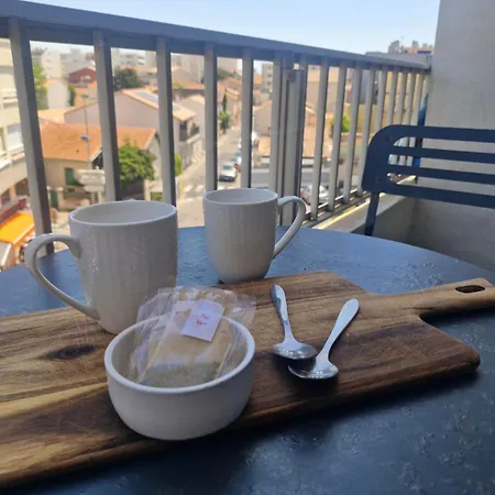 Cosy Avec Balcon Et Clim A 5 Min Des Plages Appartement *